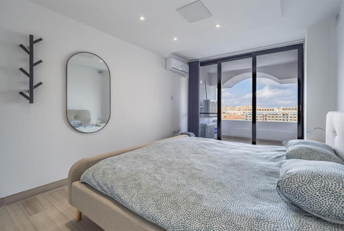 Deluxe Seaview Apartment Saint Julian's Exteriér fotografie